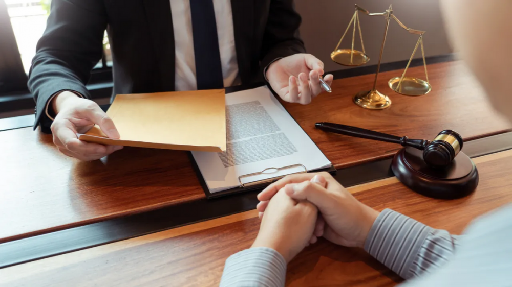 підписання договору продажу частки у ТОВ